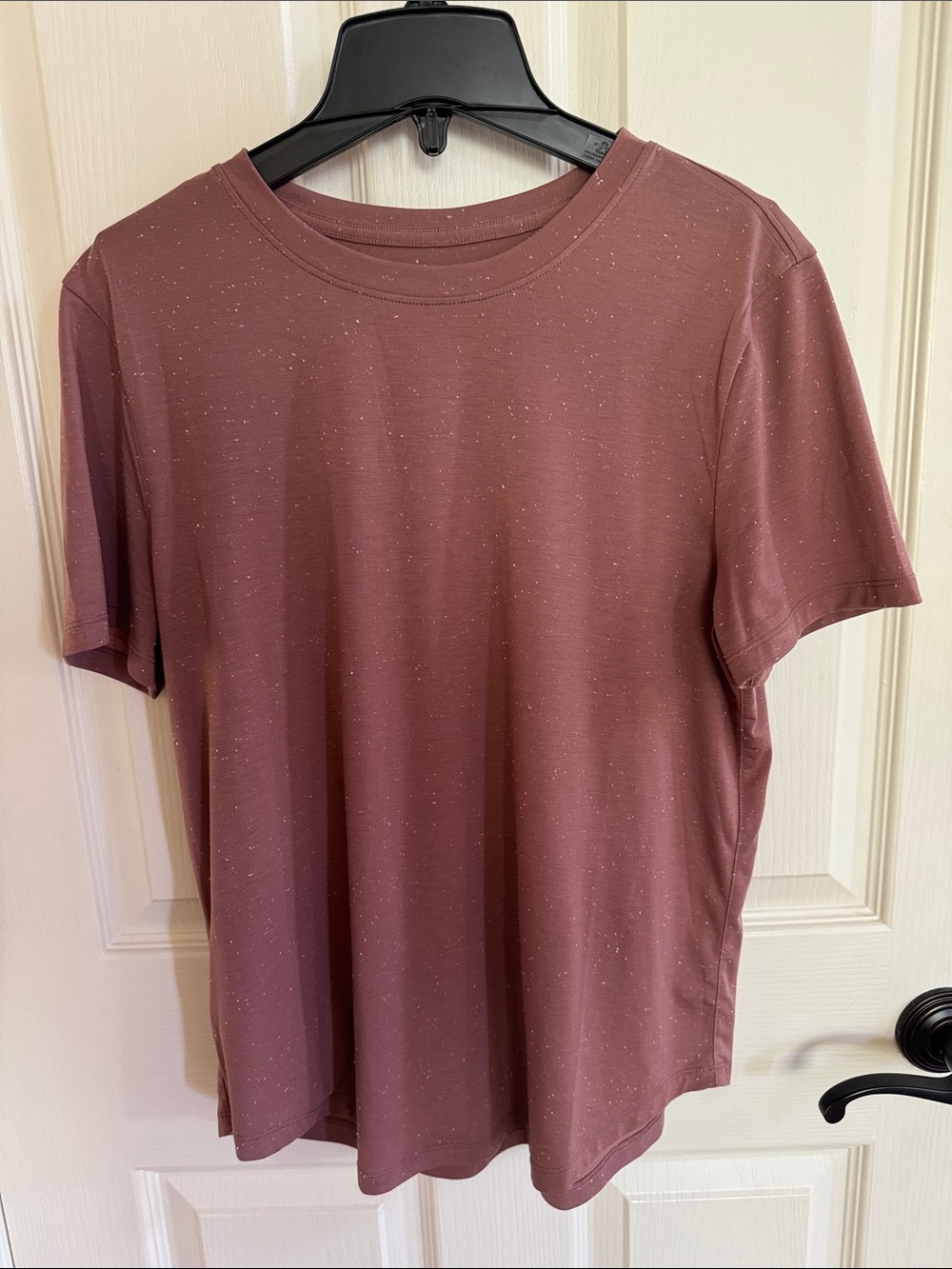 Lululemon Love Tee pink with white speckles size 6 no tags.